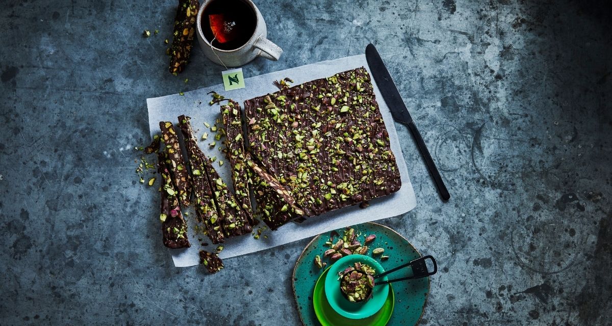 Dark Chocolate Pistachio Fridge Cake